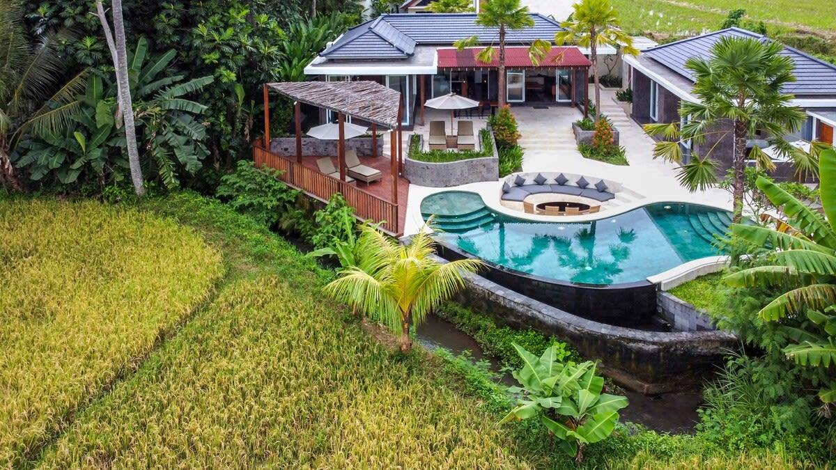 3 Bedrooms with Rice field View