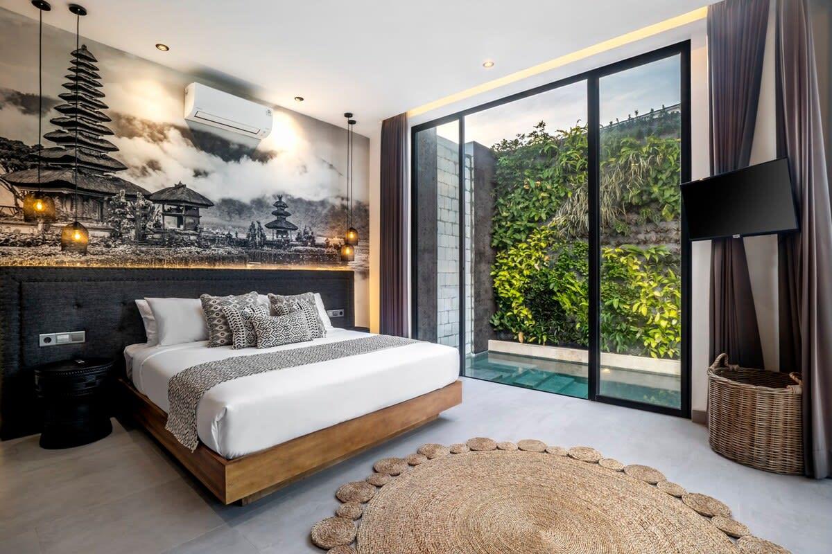 Villa Umalas, Bali - first large bedroom