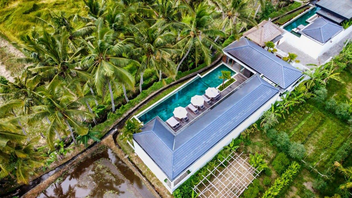 Drone view of the villa and its natural surroundings 