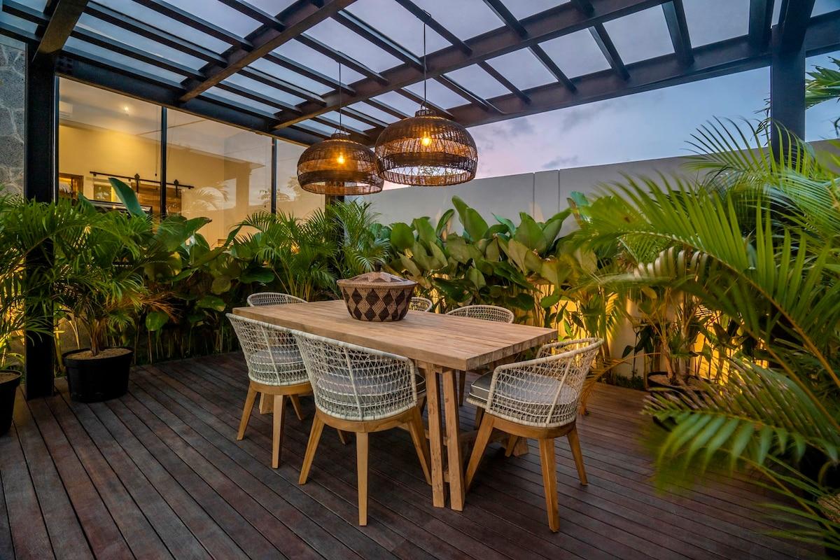 Outdoor seating space
